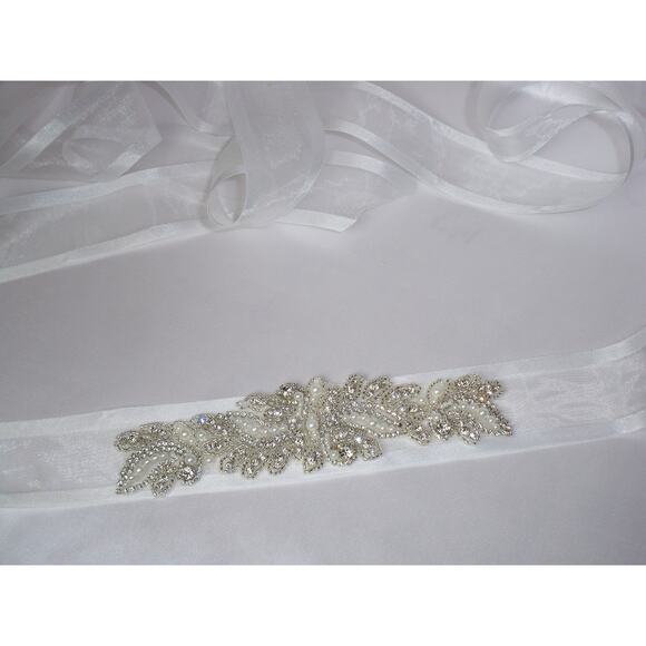 Bridal Belt, Bridal Sash Wedding Sash Beaded Rhinestone bridal dress belt - Picture 1 of 4